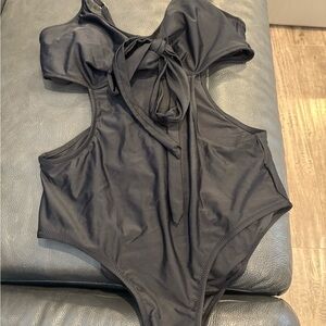 Elegant Black Women's One Piece Swimsuit